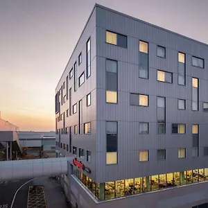 *** Hotel Hampton By Hilton London Gatwick Airport Wielka Brytania